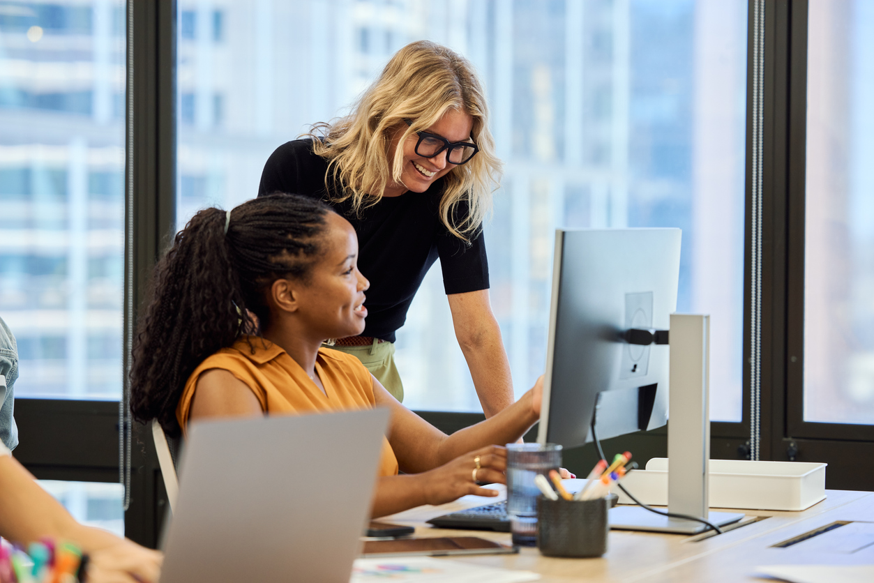 Fractional CMO leading a company